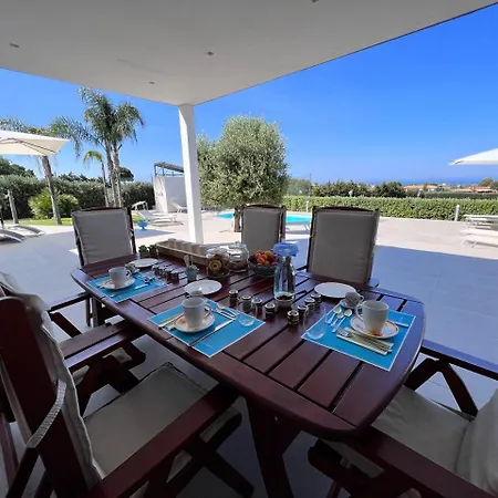 Couette-café La Valle Dei Templi 4*