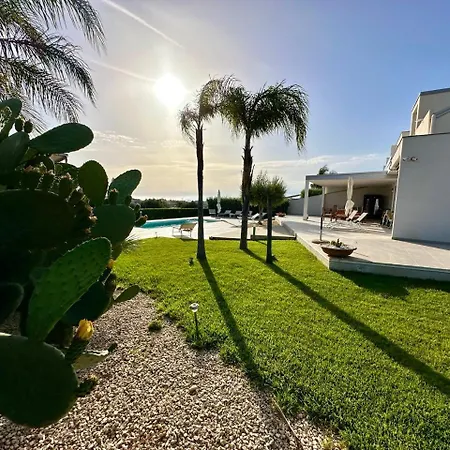 La Valle Dei Templi Agrigente