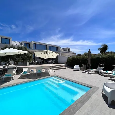 La Valle Dei Templi Agrigente