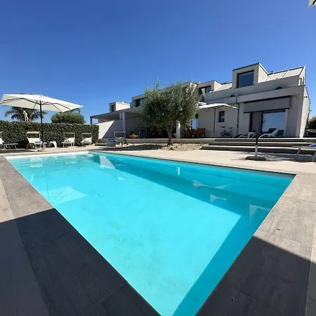 La Valle Dei Templi Agrigente